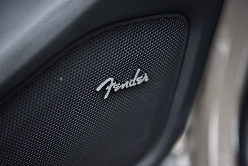 Nissan Frontier Vehicle Image 10