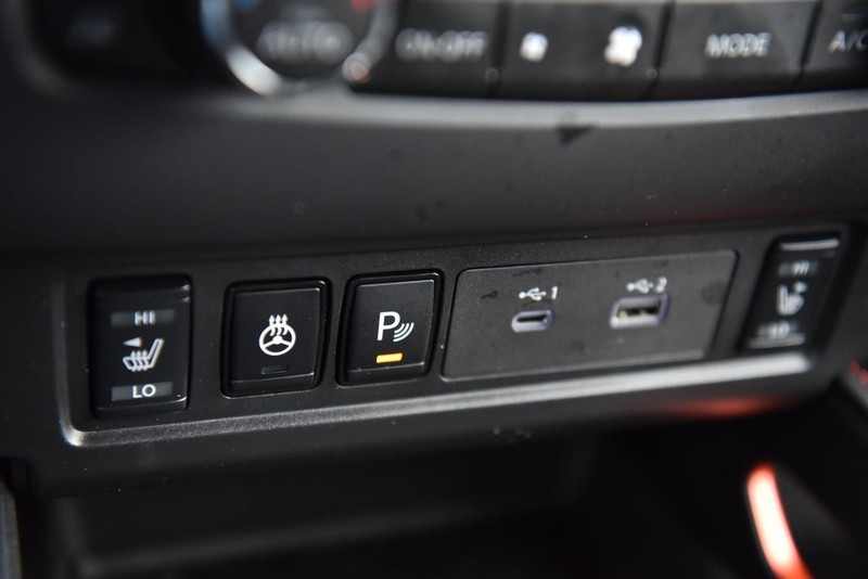 Nissan Frontier Vehicle Image 18