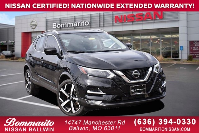 2022 Nissan Rogue Sport SL at Bommarito Nissan West in Ballwin MO