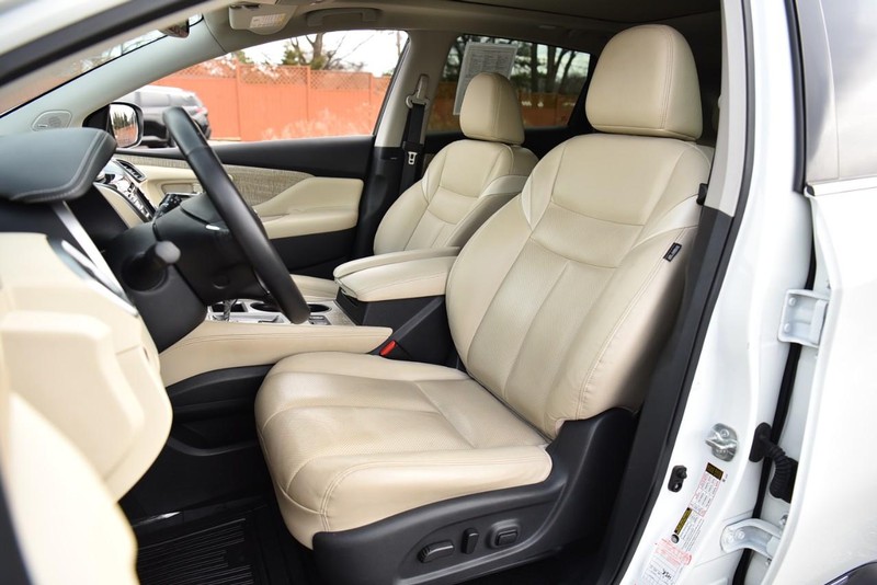 Nissan Murano Vehicle Image 20