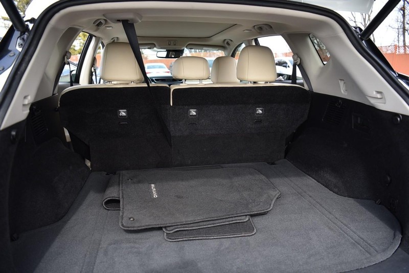 Nissan Murano Vehicle Image 25