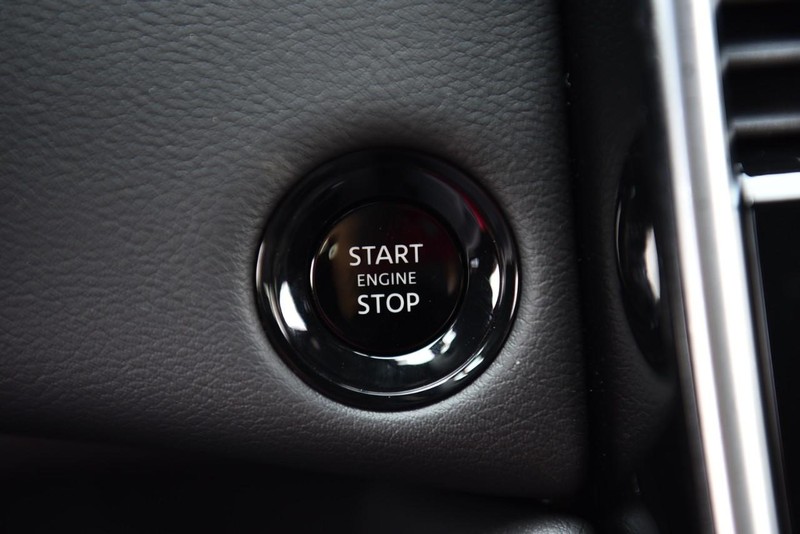 Nissan Armada Vehicle Image 20