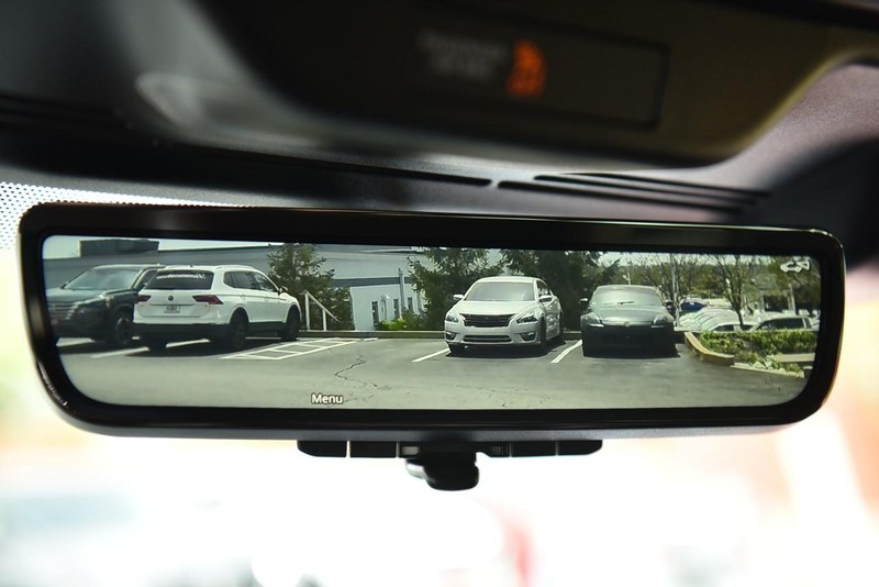Nissan Armada Vehicle Image 24