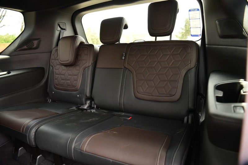 Nissan Armada Vehicle Image 32