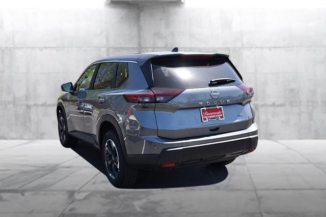 Nissan Rogue Vehicle Image 07
