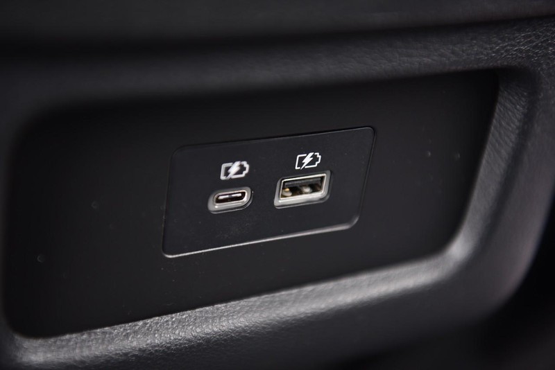 Nissan Pathfinder Vehicle Image 22