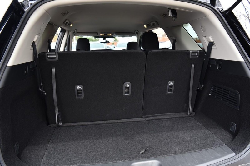 Nissan Pathfinder Vehicle Image 24