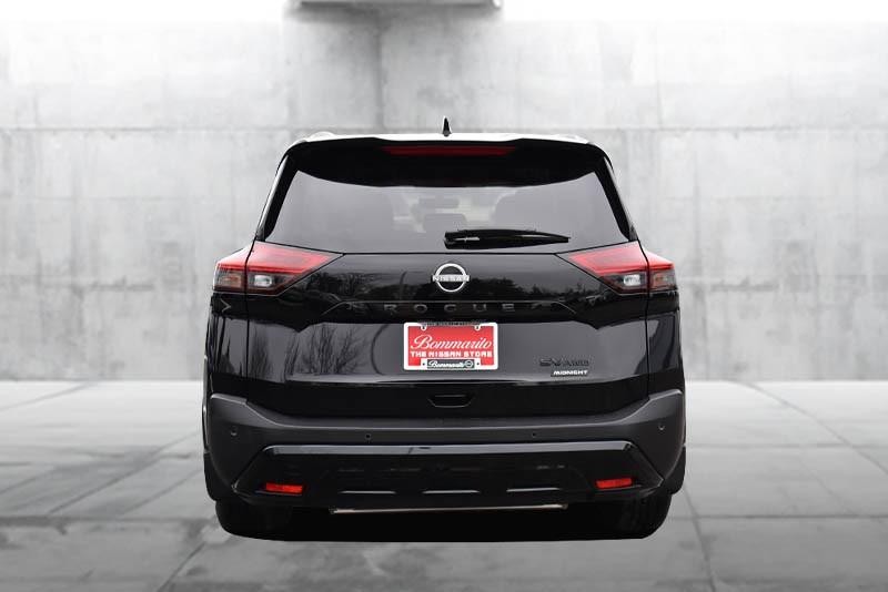 Nissan Rogue Vehicle Image 06