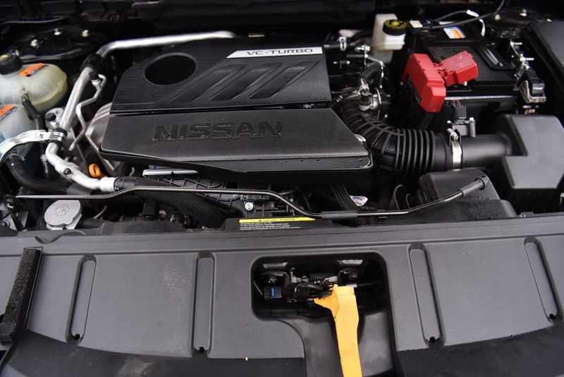 Nissan Rogue Vehicle Image 26