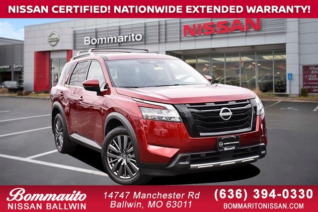 2024 Nissan Pathfinder SL at Bommarito Nissan West in Ballwin MO