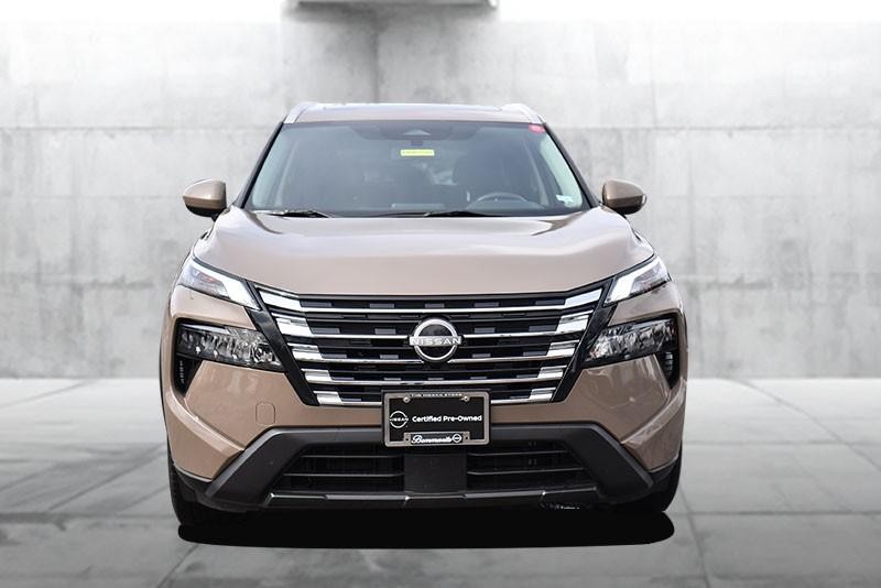 Nissan Rogue Vehicle Image 04