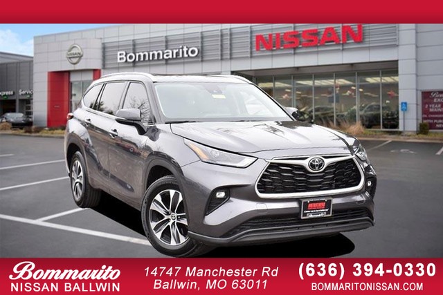 2022 Toyota Highlander XLE at Bommarito Nissan West in Ballwin MO