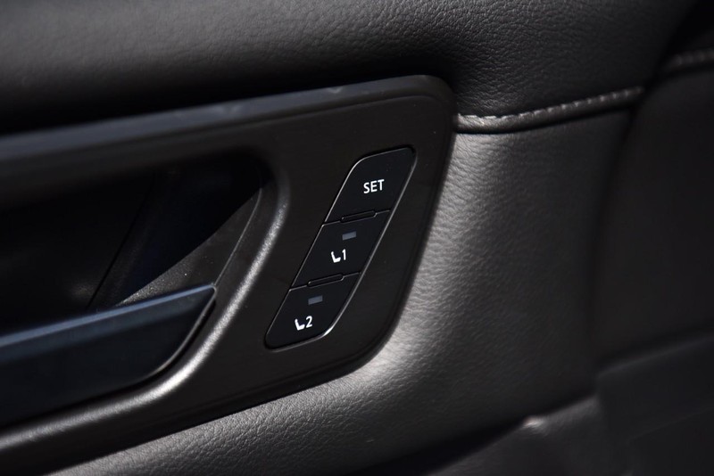 Nissan Armada Vehicle Image 10