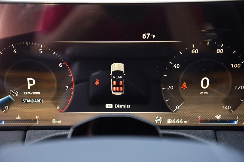 Nissan Armada Vehicle Image 14