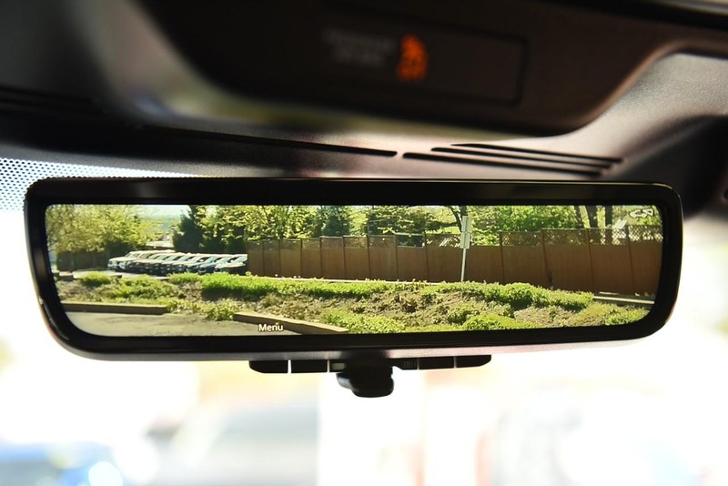Nissan Armada Vehicle Image 24