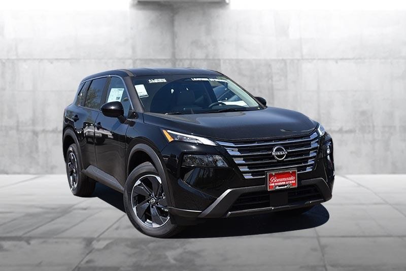 Nissan Rogue Vehicle Image 02