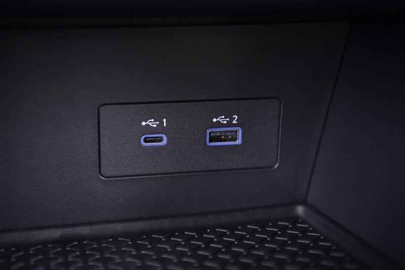 Nissan Pathfinder Vehicle Image 14