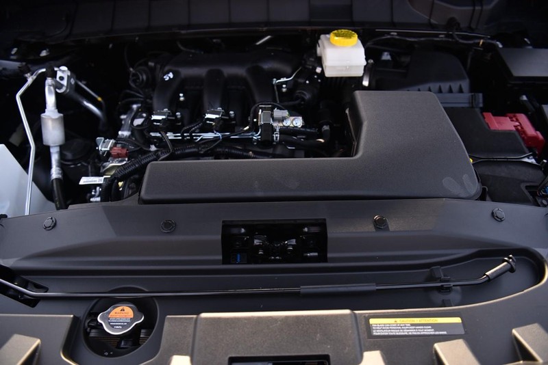 Nissan Pathfinder Vehicle Image 24