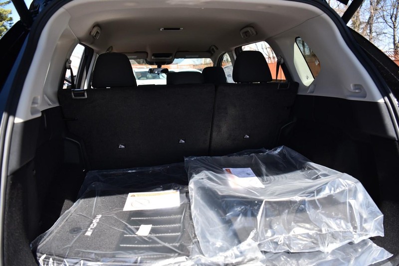 Nissan Rogue Vehicle Image 23