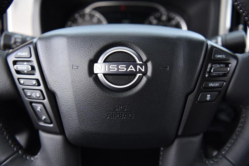 Nissan Frontier Vehicle Image 19