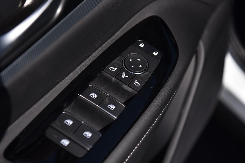Nissan Murano Vehicle Image 08