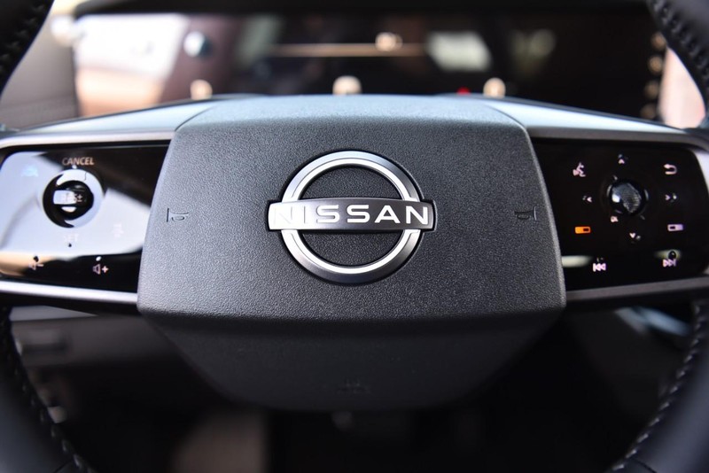 Nissan Murano Vehicle Image 19
