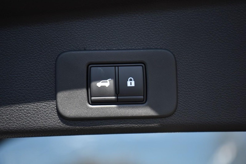Nissan Murano Vehicle Image 28