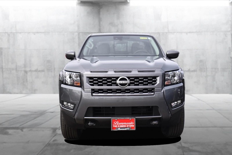 Nissan Frontier Vehicle Image 04