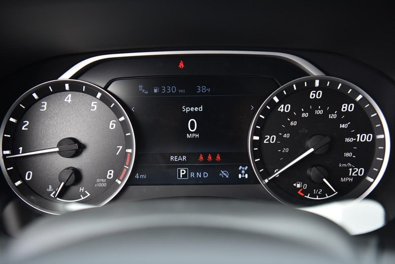 Nissan Frontier Vehicle Image 14