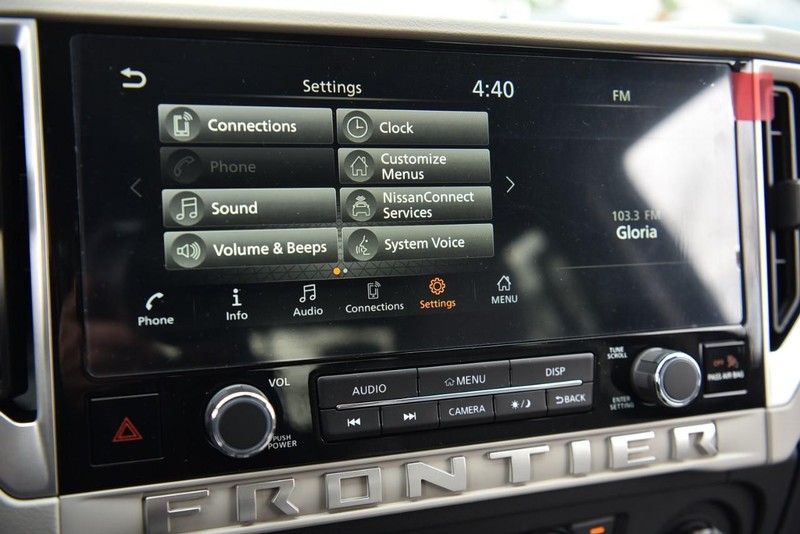 Nissan Frontier Vehicle Image 19