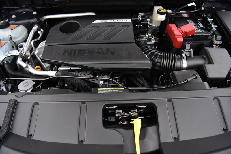 Nissan Rogue Vehicle Image 25