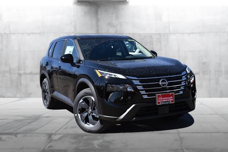 Nissan Rogue Vehicle Image 02