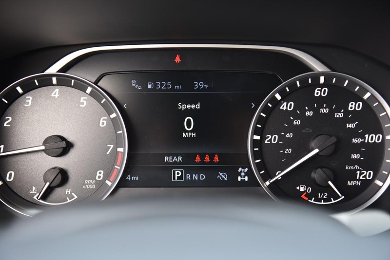 Nissan Frontier Vehicle Image 13