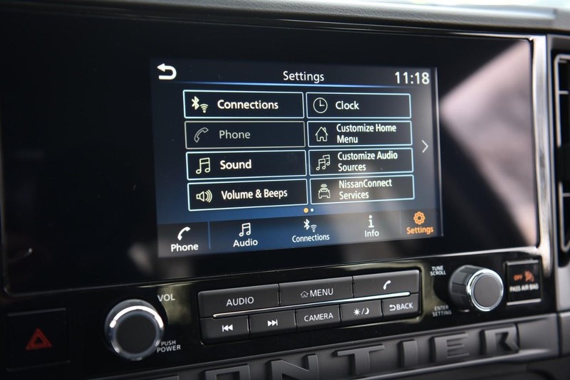 Nissan Frontier Vehicle Image 18