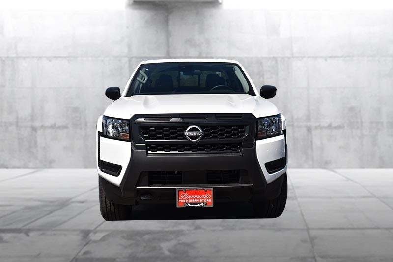 Nissan Frontier Vehicle Image 04