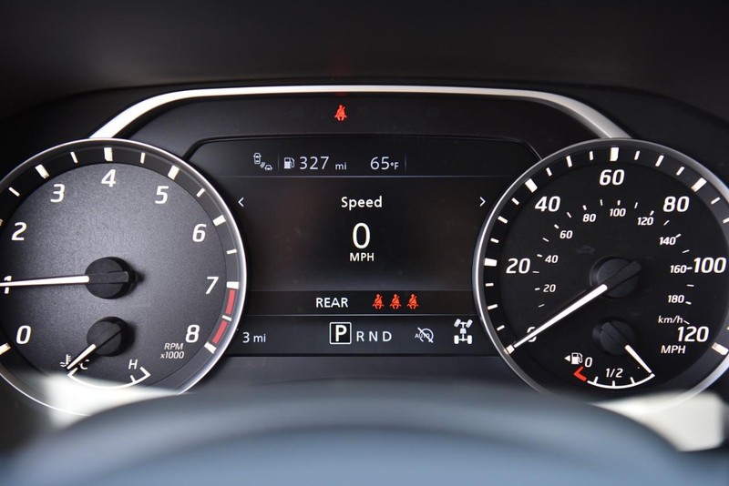 Nissan Frontier Vehicle Image 14