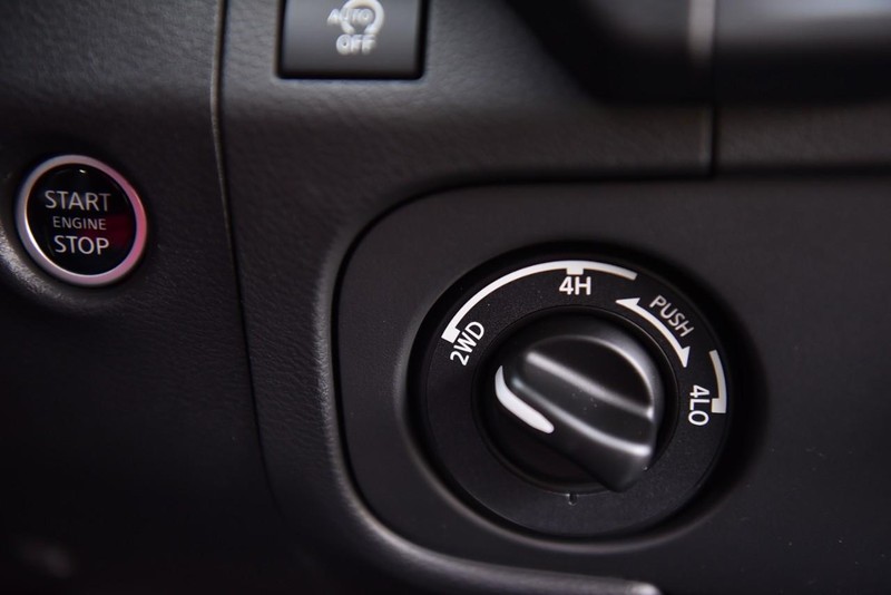 Nissan Frontier Vehicle Image 18