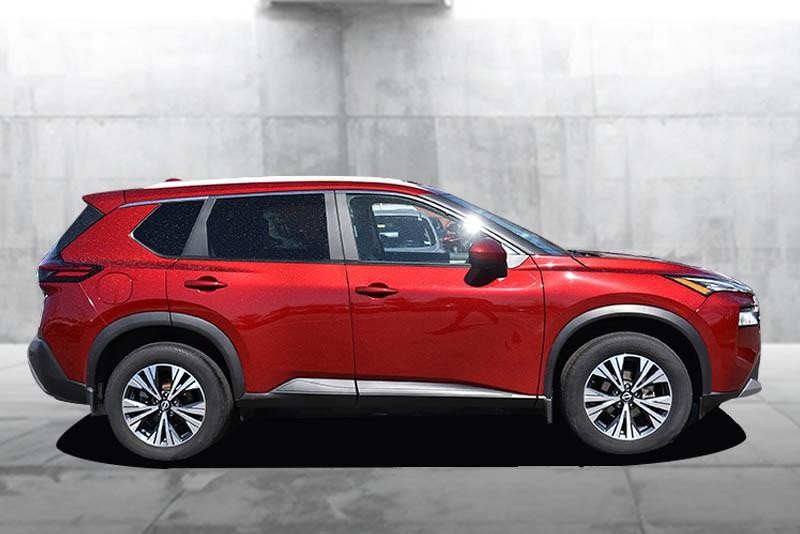 Nissan Rogue Vehicle Image 05