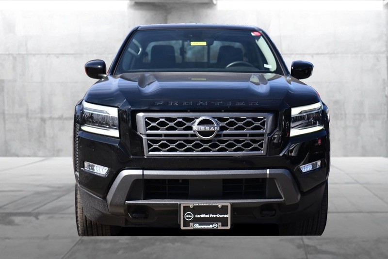 Nissan Frontier Vehicle Image 04