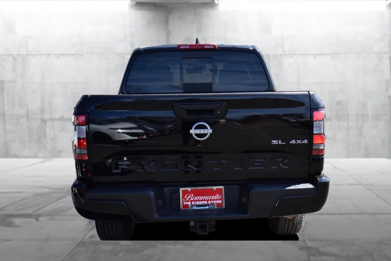 Nissan Frontier Vehicle Image 06