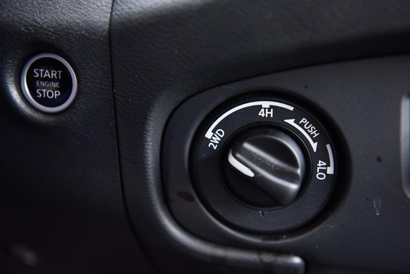 Nissan Frontier Vehicle Image 18