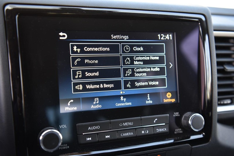 Nissan Frontier Vehicle Image 19