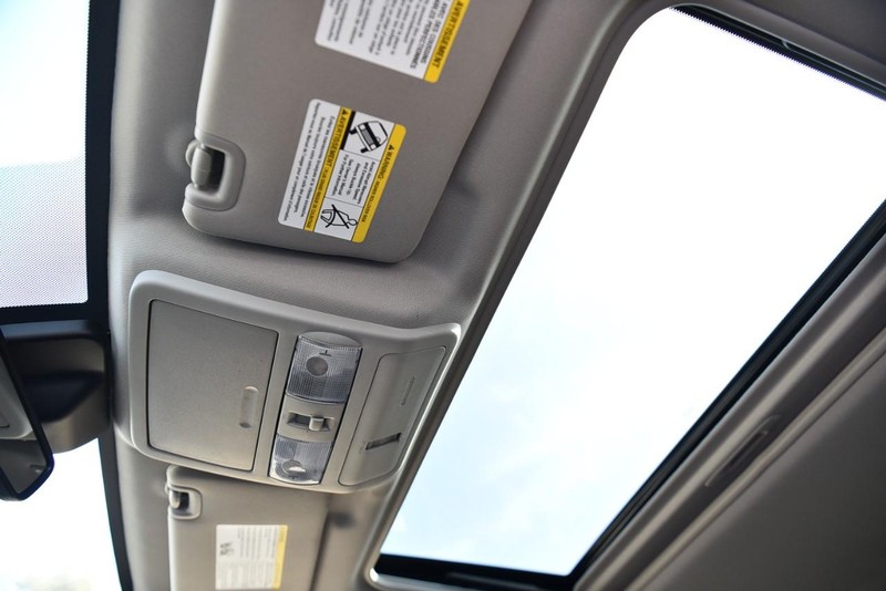 Nissan Frontier Vehicle Image 23