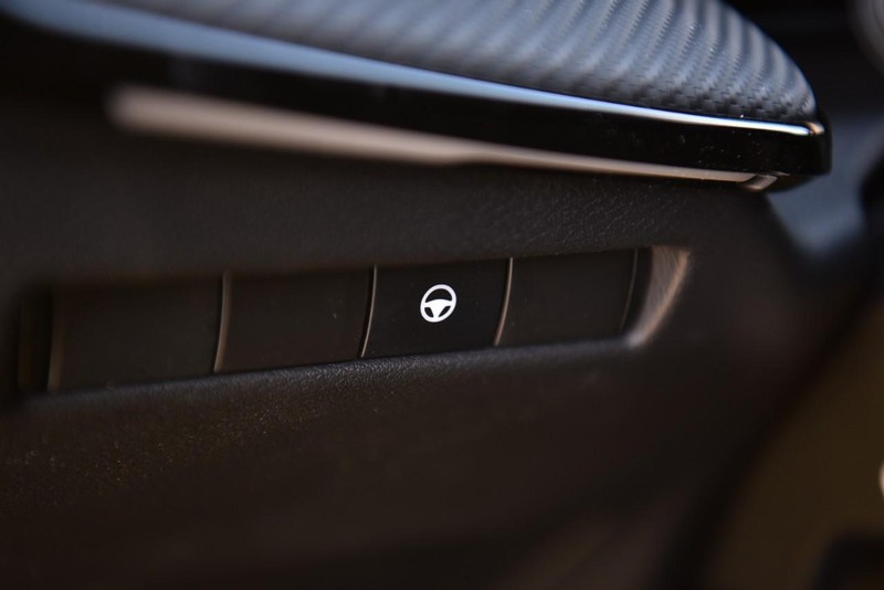 Nissan Kicks Vehicle Image 10