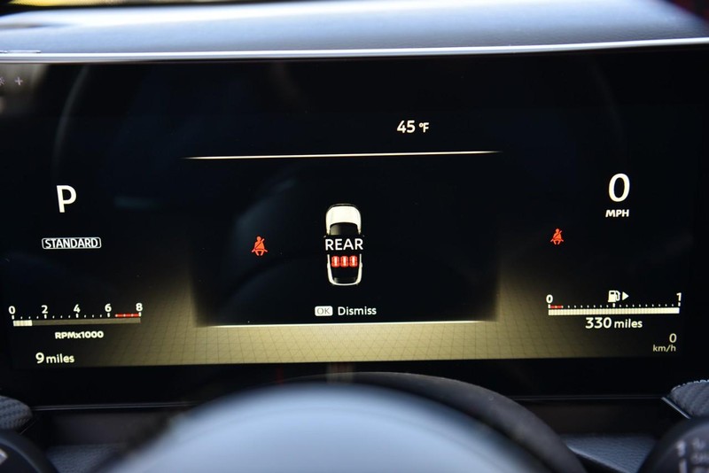 Nissan Kicks Vehicle Image 11