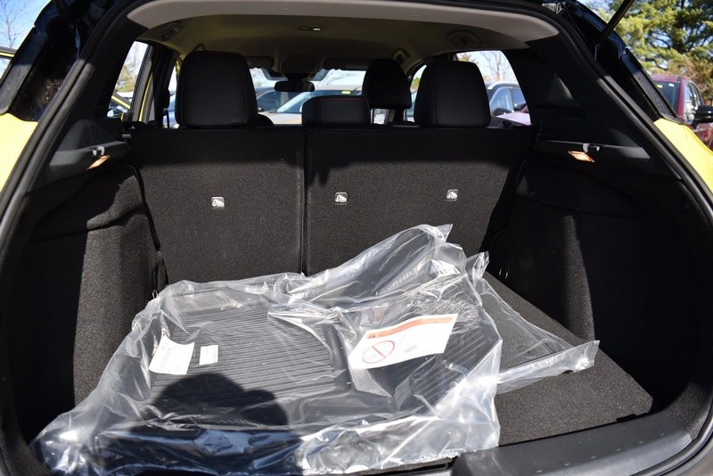 Nissan Kicks Vehicle Image 24