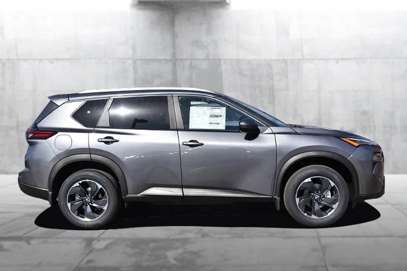 Nissan Rogue Vehicle Image 05