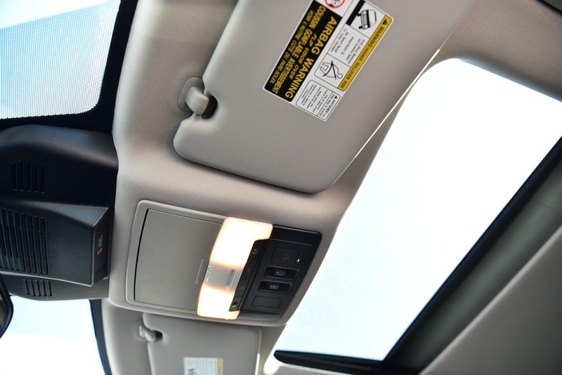 Nissan Rogue Vehicle Image 20