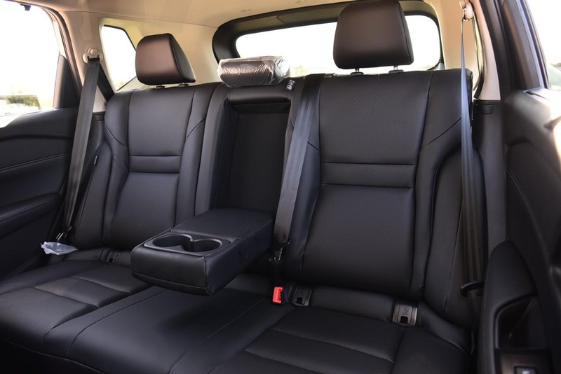 Nissan Rogue Vehicle Image 21