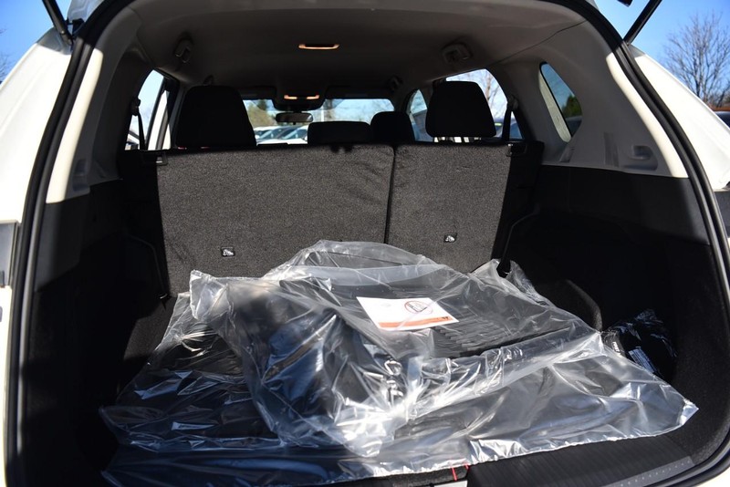 Nissan Rogue Vehicle Image 22